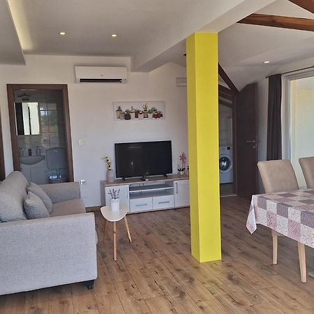 Apartments Sisevic - Comfort Apartments With Balconies And Sea View Slano Dış mekan fotoğraf