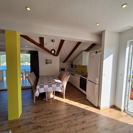Apartments Sisevic - Comfort Apartments With Balconies And Sea View Slano Dış mekan fotoğraf